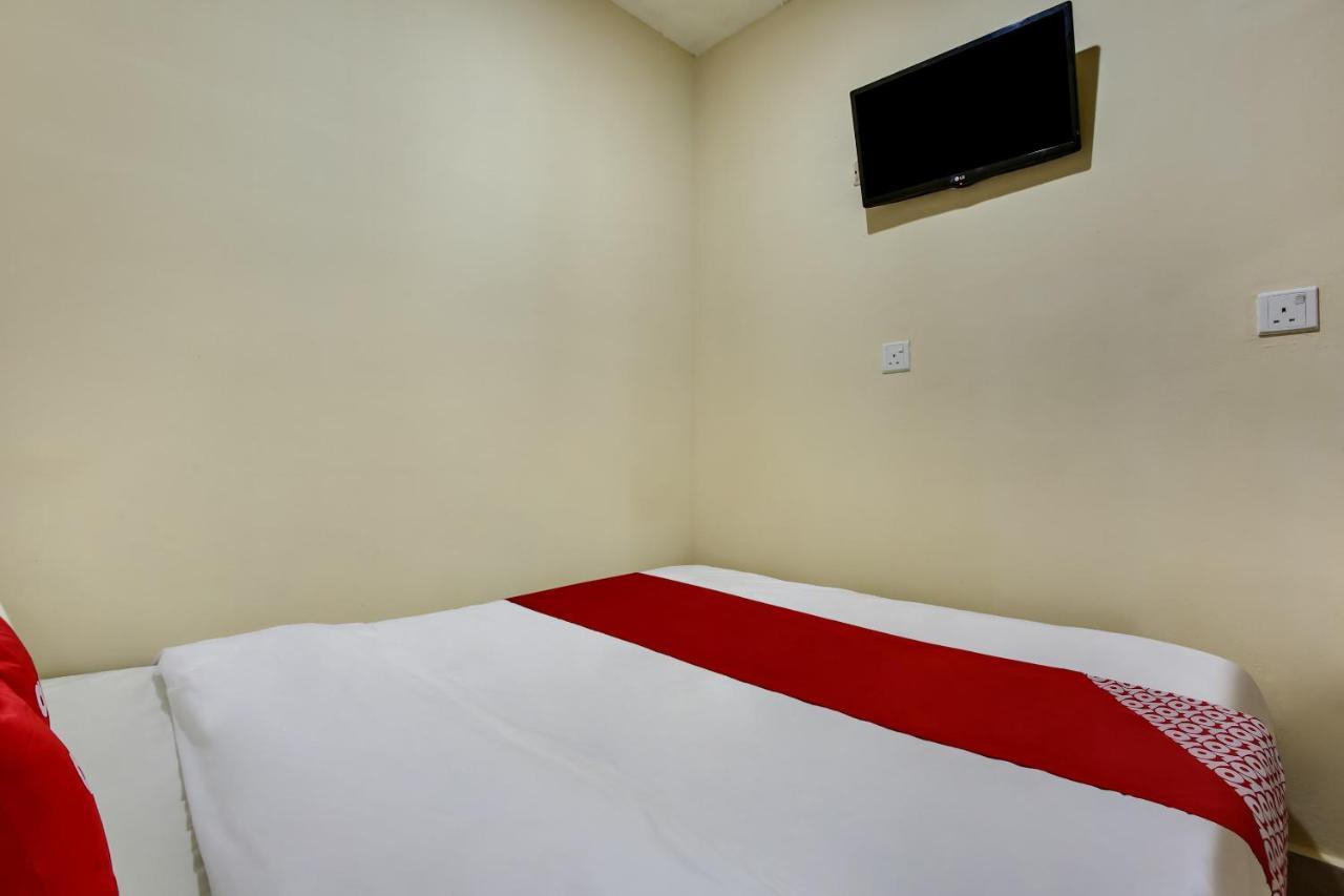 Oyo 43927 Sassana Hotel Kuala Lumpur Exterior photo